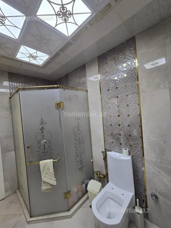 Satılır 3 otaqlı yeni tikili 120 m²
