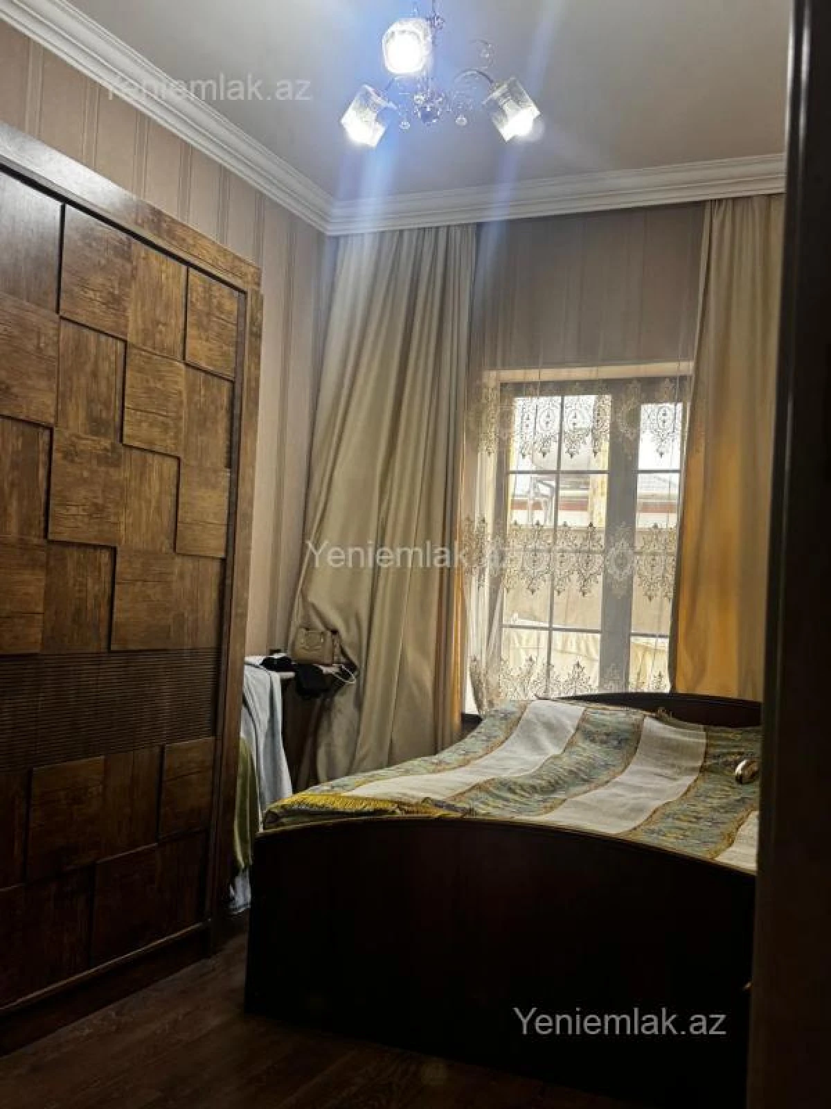 Satılır 5 otaqlı həyət evi 180 m²