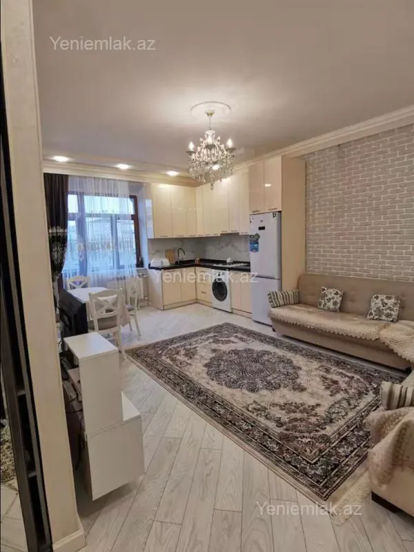 Satılır 1 otaqlı köhnə tikili 60 m²