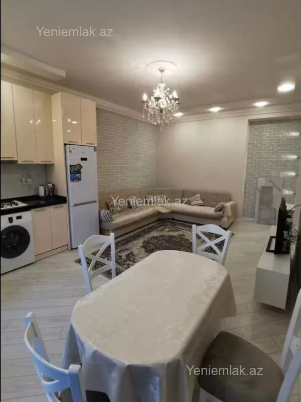 Satılır 1 otaqlı köhnə tikili 60 m²