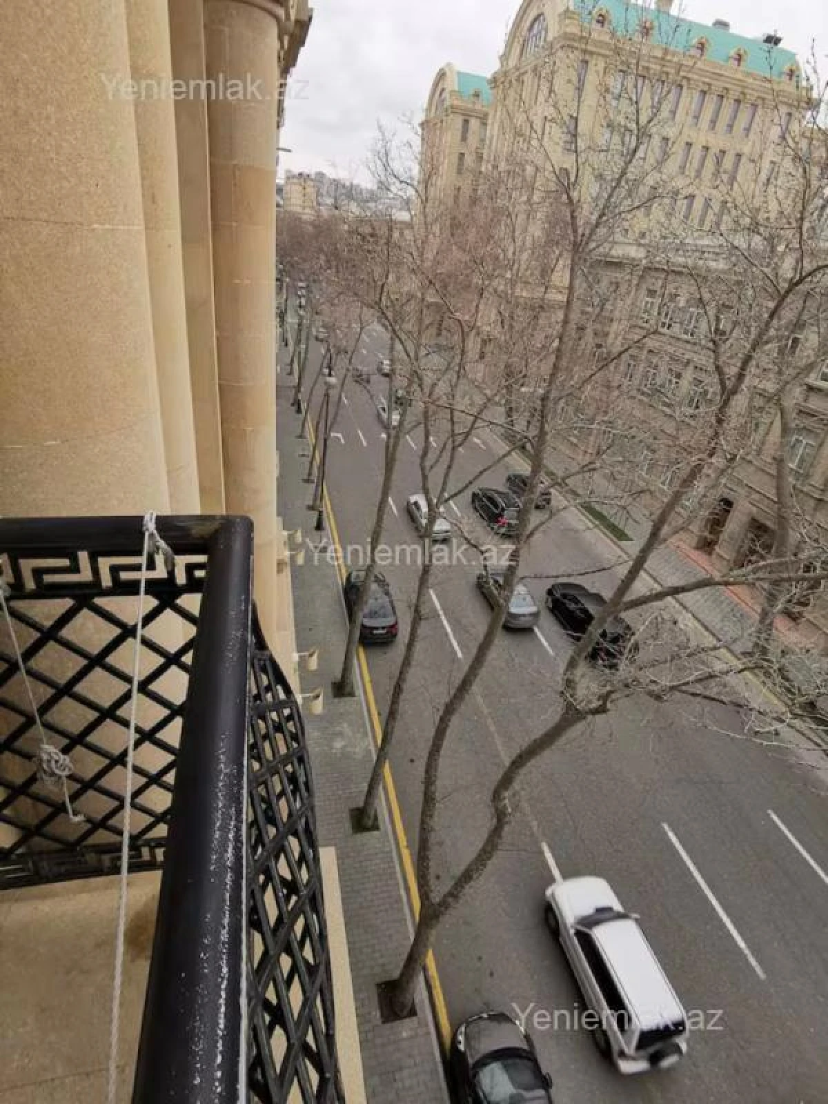 Satılır 1 otaqlı köhnə tikili 60 m²