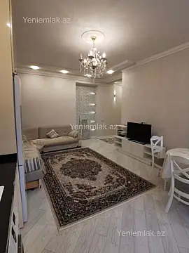 Satılır 1 otaqlı köhnə tikili 60 m²