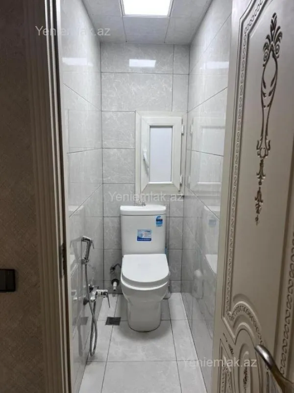 Satılır 3 otaqlı köhnə tikili 70 m²