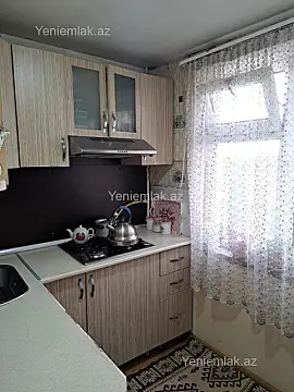Satılır 2 otaqlı köhnə tikili 55 m²