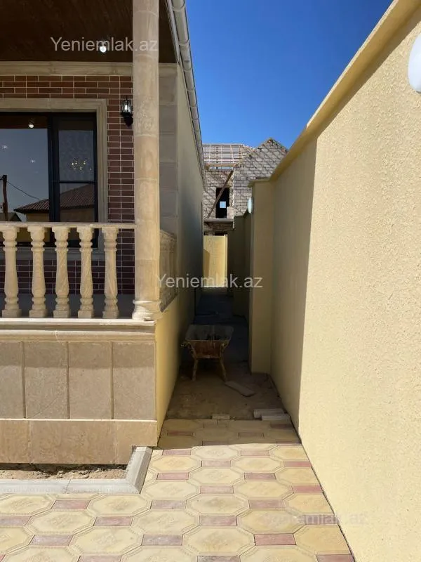 Satılır 5 otaqlı həyət evi 150 m²