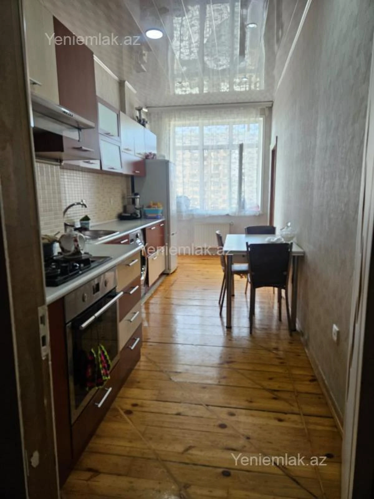 Satılır 3 otaqlı yeni tikili 80 m²