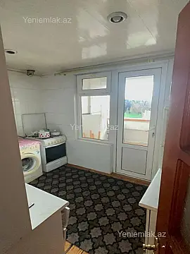 Satılır 2 otaqlı köhnə tikili 60 m²