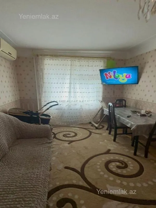 Satılır 2 otaqlı köhnə tikili 60 m²