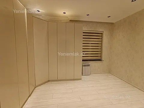 Satılır 5 otaqlı həyət evi 252 m²