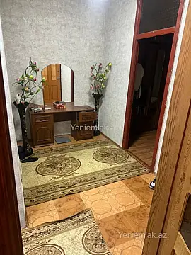 Satılır 2 otaqlı köhnə tikili 65 m²