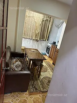 Satılır 2 otaqlı köhnə tikili 65 m²