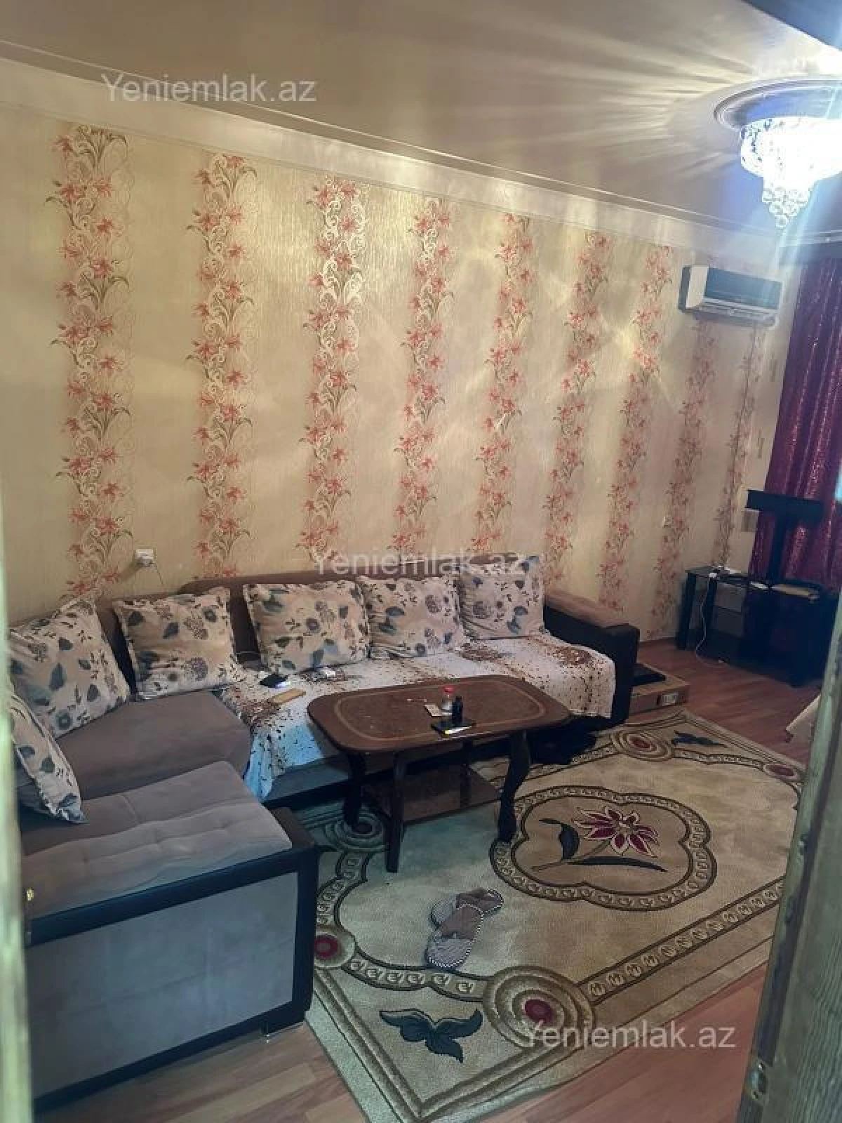 Satılır 2 otaqlı köhnə tikili 65 m²