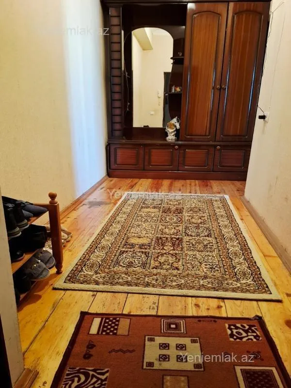 Satılır 2 otaqlı yeni tikili 78 m²