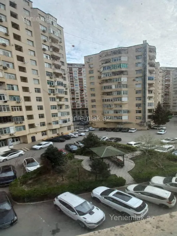 Satılır 2 otaqlı yeni tikili 63 m²