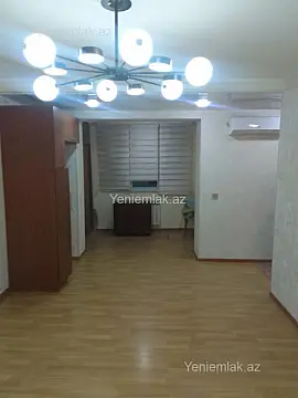 Satılır 3 otaqlı köhnə tikili 70 m²