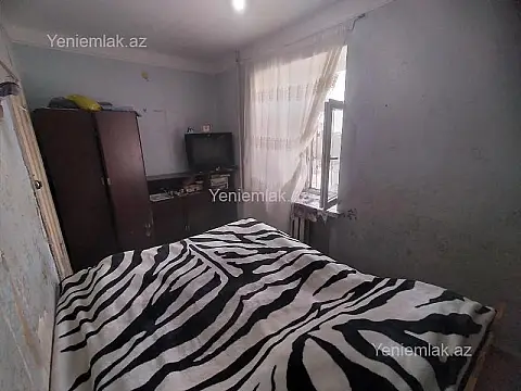 Satılır 2 otaqlı köhnə tikili 55 m²