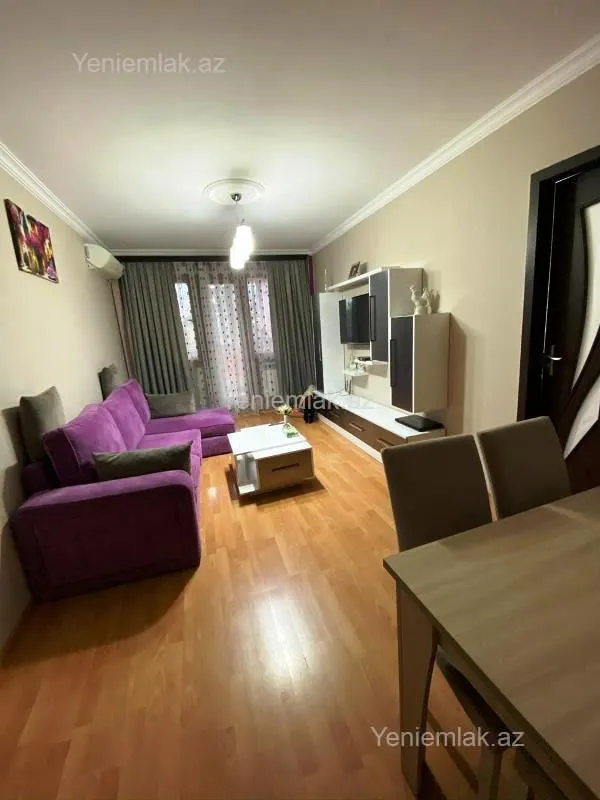 Satılır 3 otaqlı köhnə tikili 55 m²
