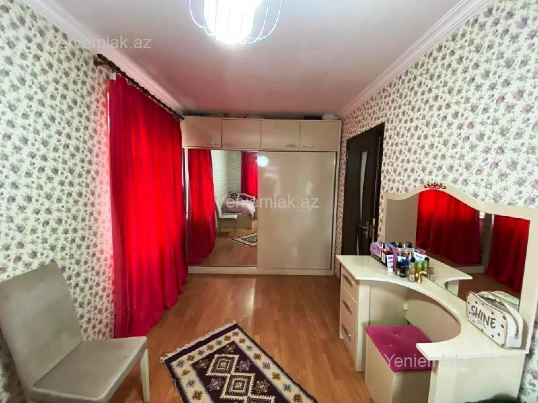 Satılır 3 otaqlı köhnə tikili 55 m²
