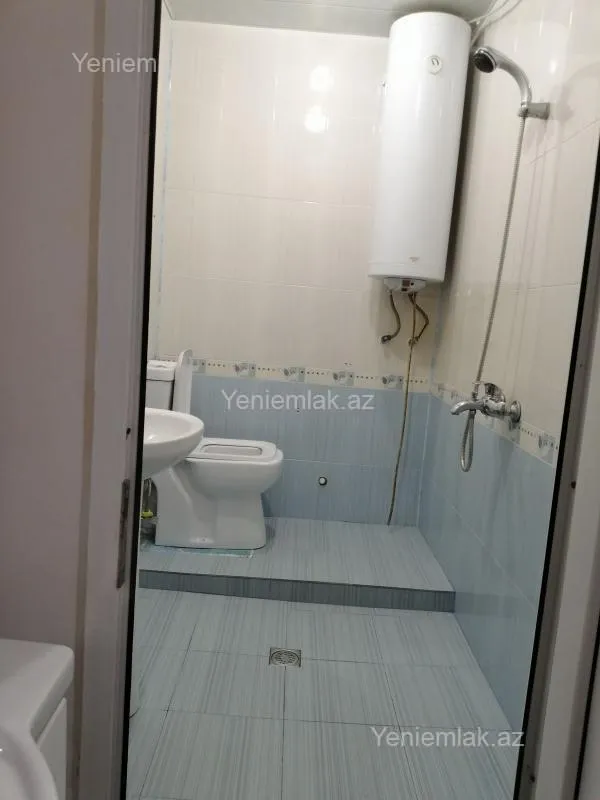 Satılır 6 otaqlı ofis 140 m²