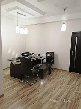 Satılır 6 otaqlı ofis 140 m²