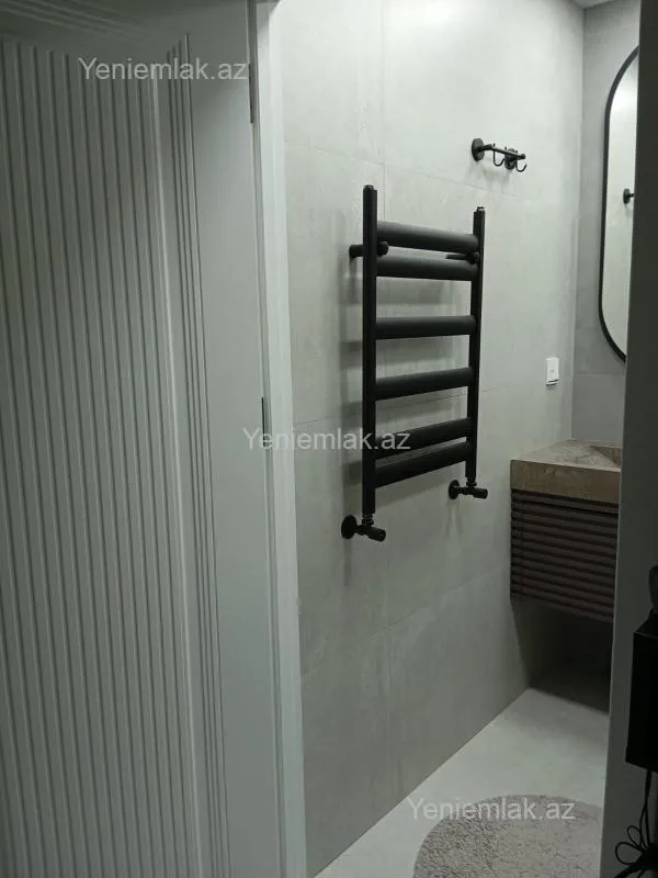 Satılır 2 otaqlı yeni tikili 60 m²