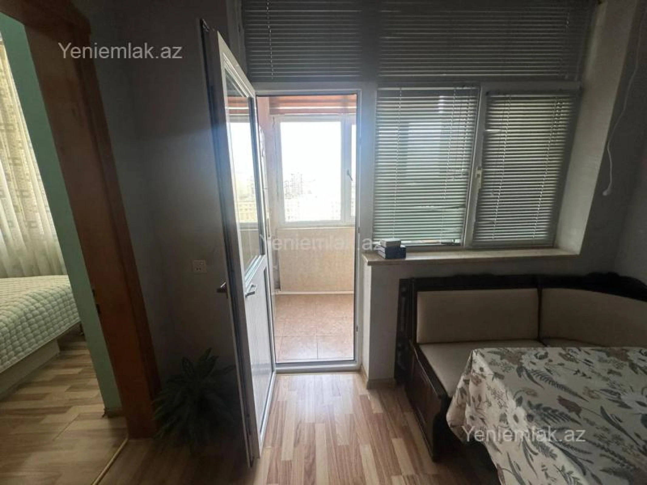 Satılır 3 otaqlı yeni tikili 80 m²