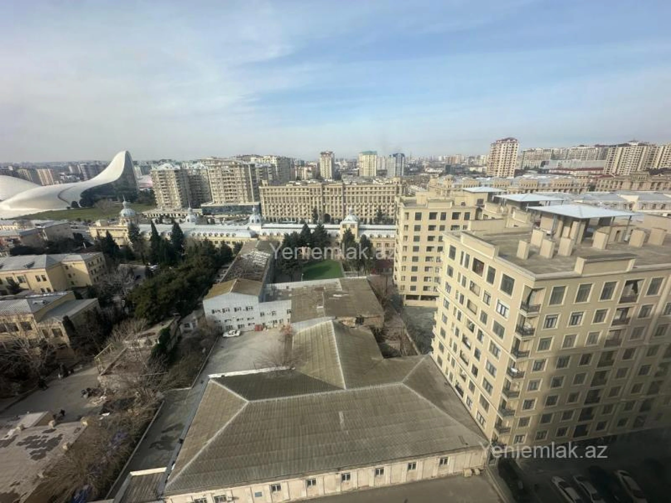 Satılır 3 otaqlı yeni tikili 80 m²