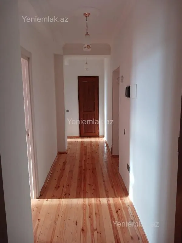 Satılır 4 otaqlı yeni tikili 110 m²