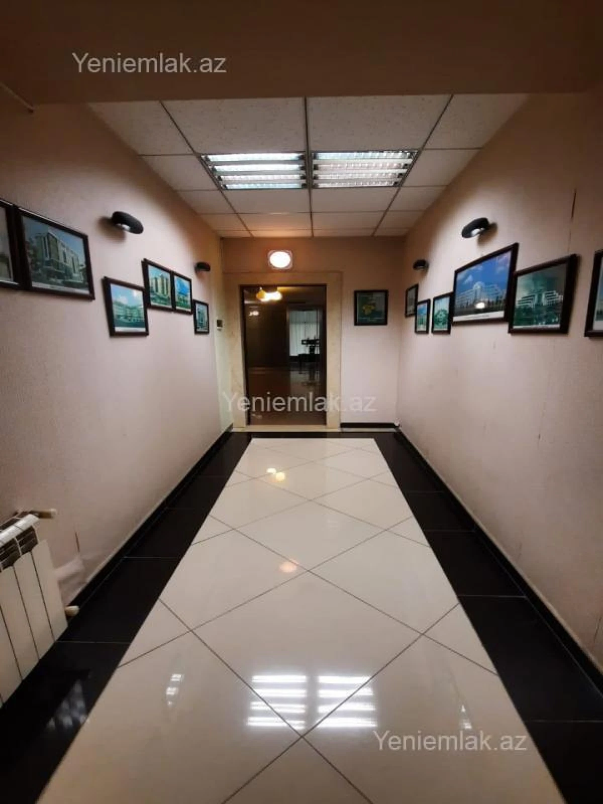 Satılır 5 otaqlı ofis 220 m²