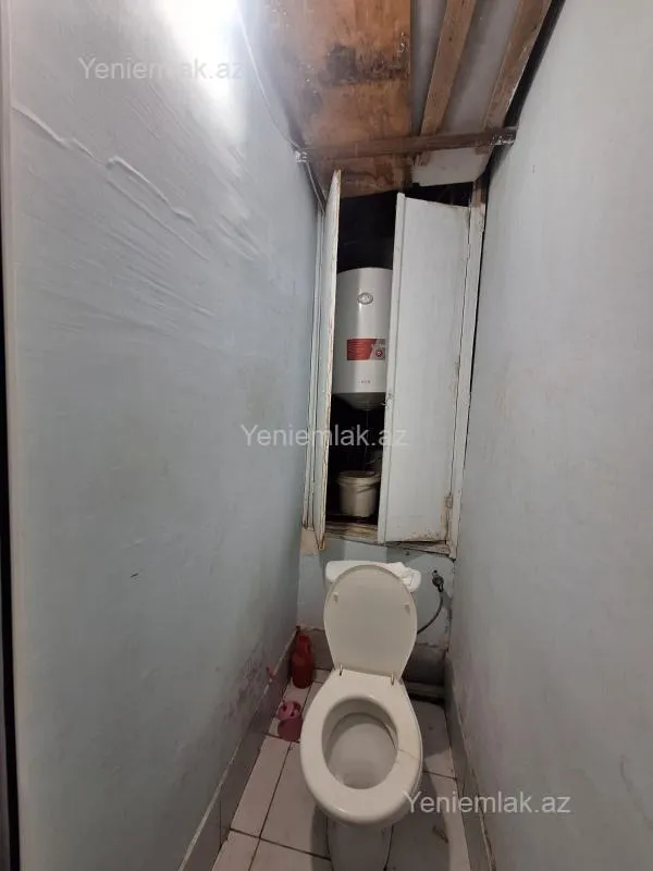 Satılır 2 otaqlı köhnə tikili 48 m²