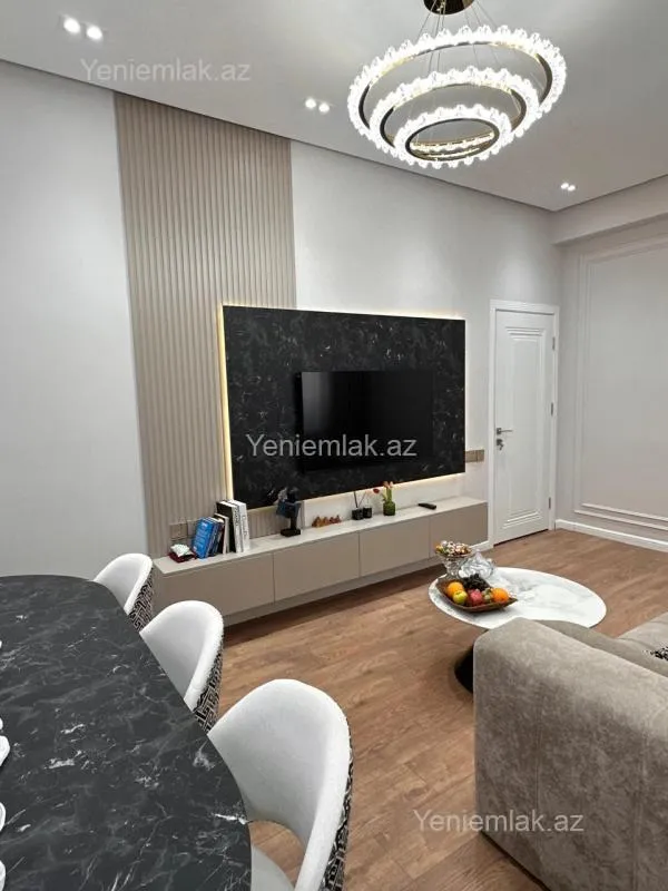 Satılır 3 otaqlı yeni tikili 84 m²