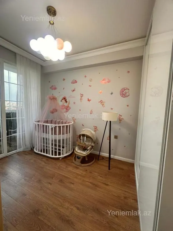 Satılır 3 otaqlı yeni tikili 84 m²