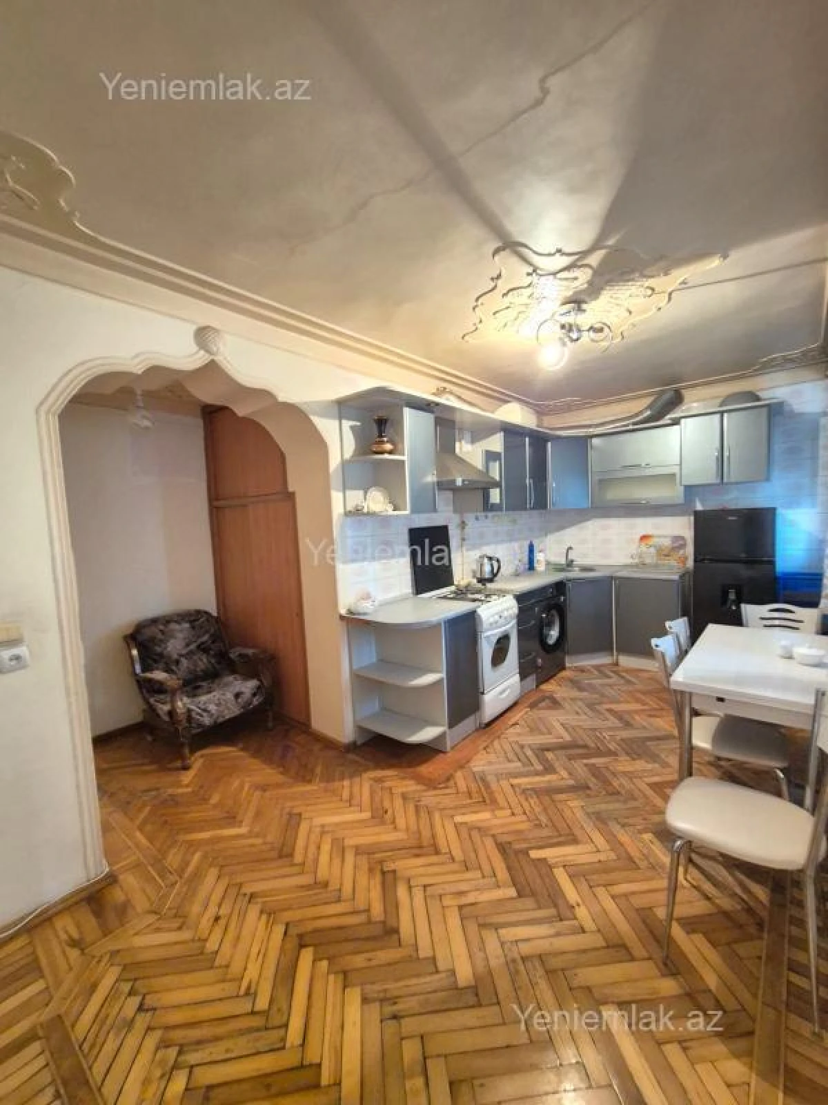 Satılır 3 otaqlı köhnə tikili 65 m²