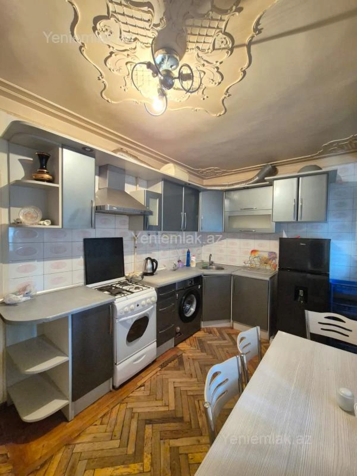 Satılır 3 otaqlı köhnə tikili 65 m²