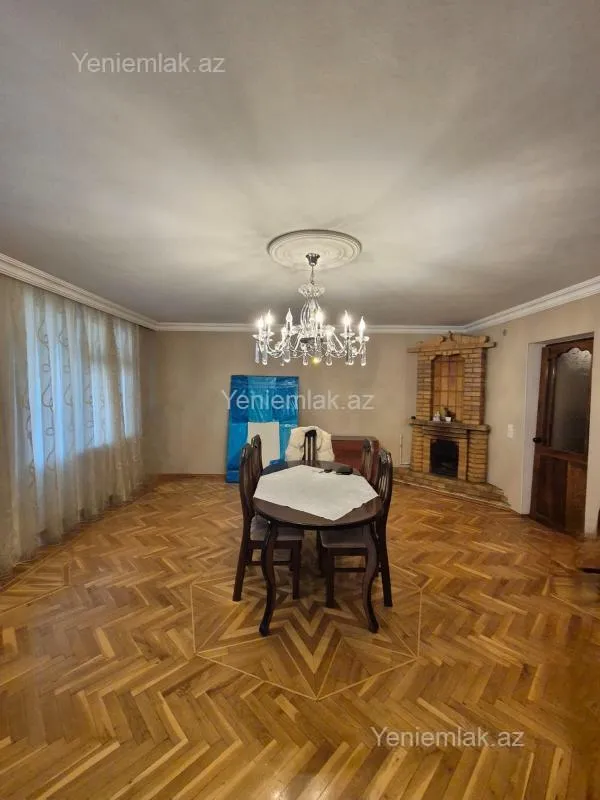 Satılır 3 otaqlı köhnə tikili 65 m²