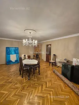 Satılır 3 otaqlı köhnə tikili 65 m²
