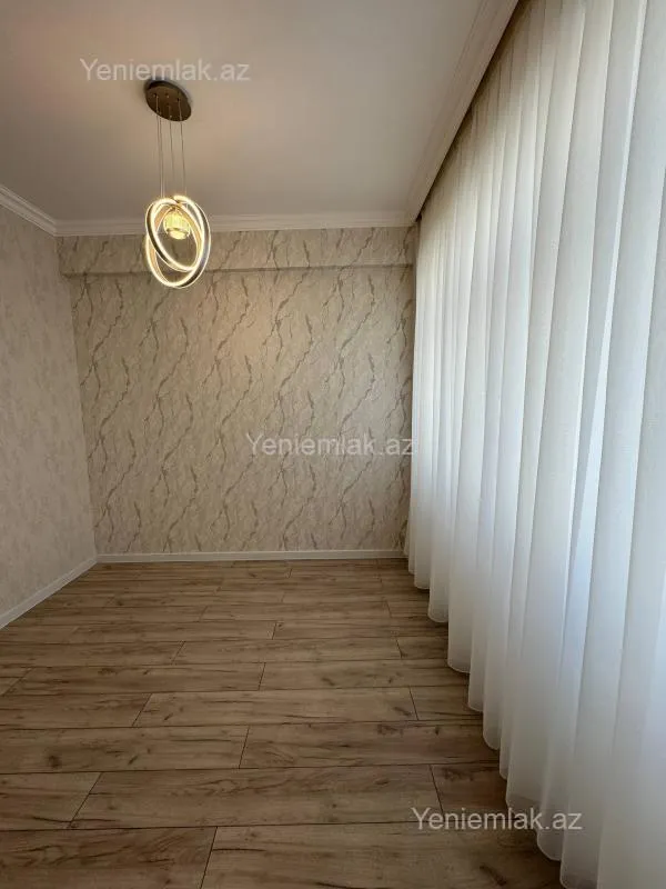 Satılır 3 otaqlı yeni tikili 60 m²