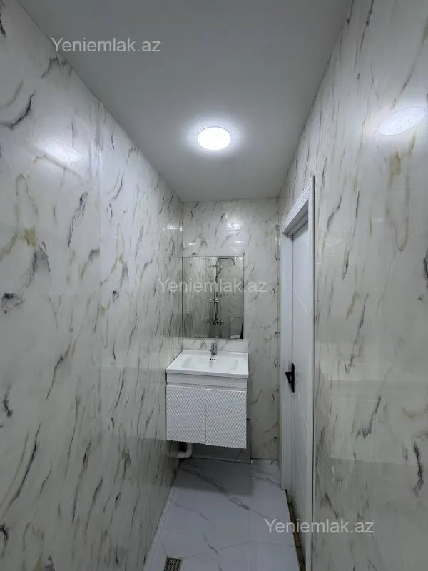 Satılır 3 otaqlı yeni tikili 60 m²