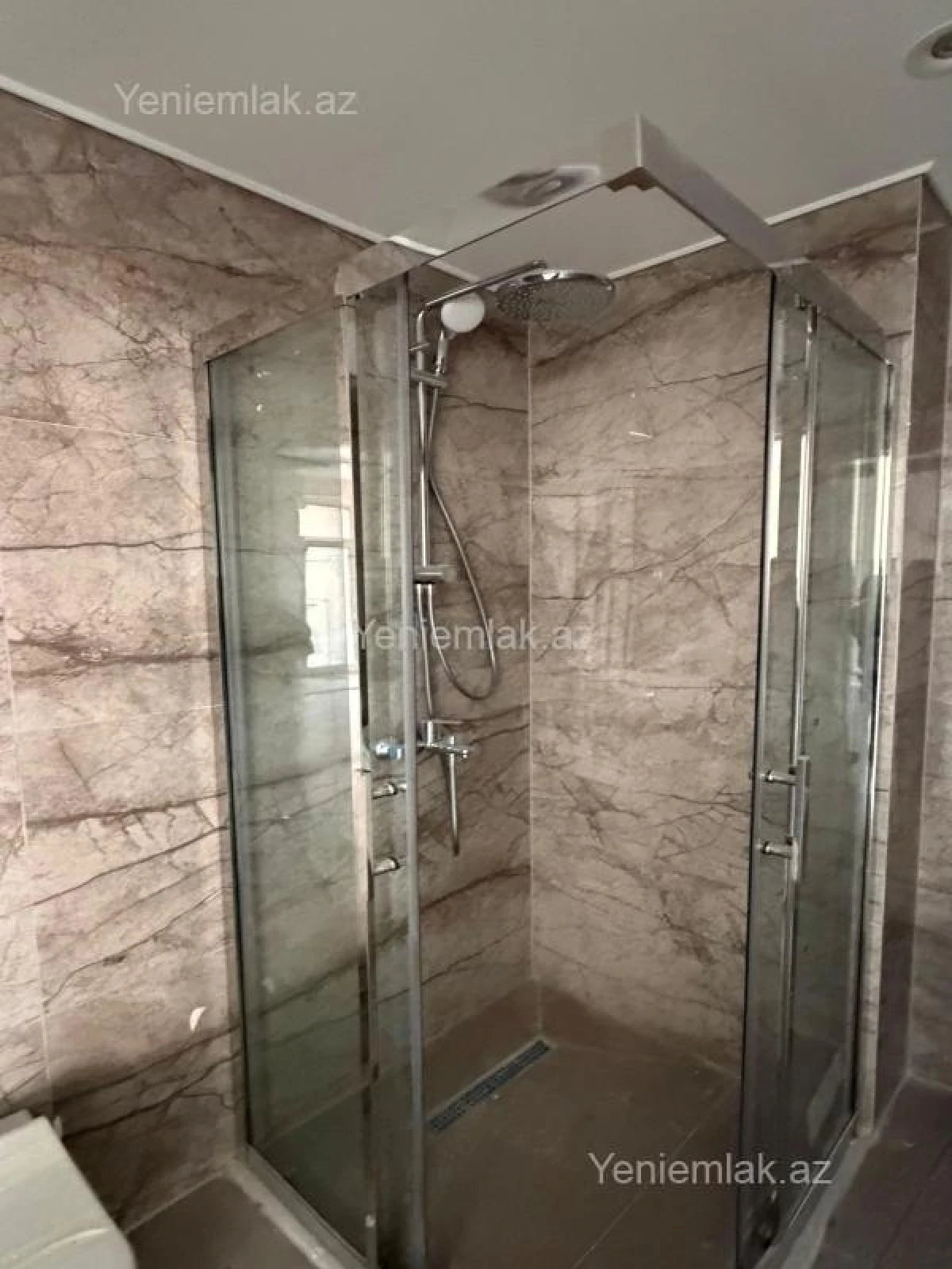 Satılır 3 otaqlı yeni tikili 124 m²