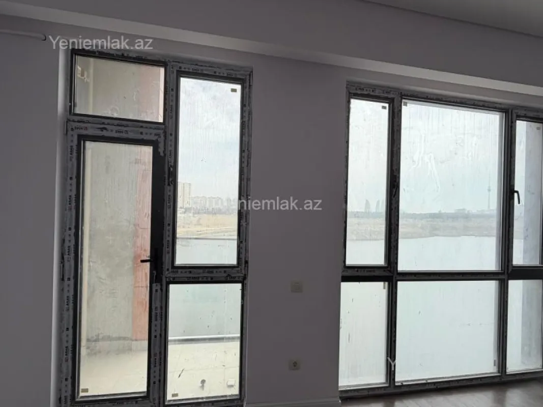 Satılır 3 otaqlı yeni tikili 124 m²