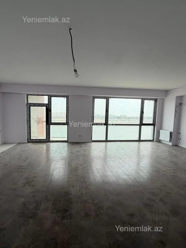 Satılır 3 otaqlı yeni tikili 124 m²