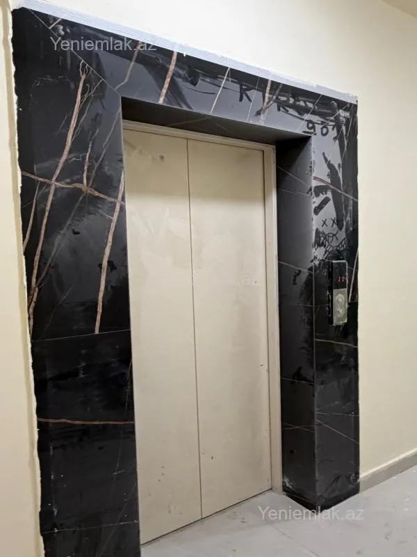 Satılır 3 otaqlı yeni tikili 124 m²