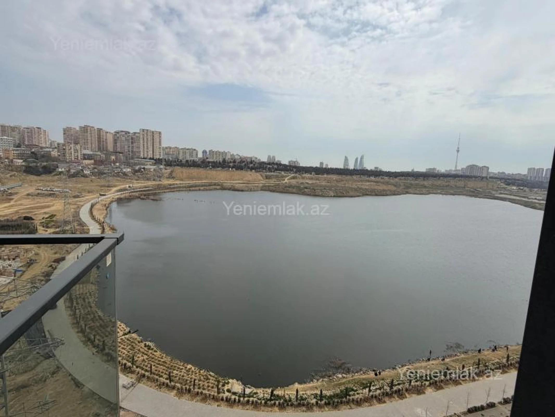 Satılır 3 otaqlı yeni tikili 124 m²