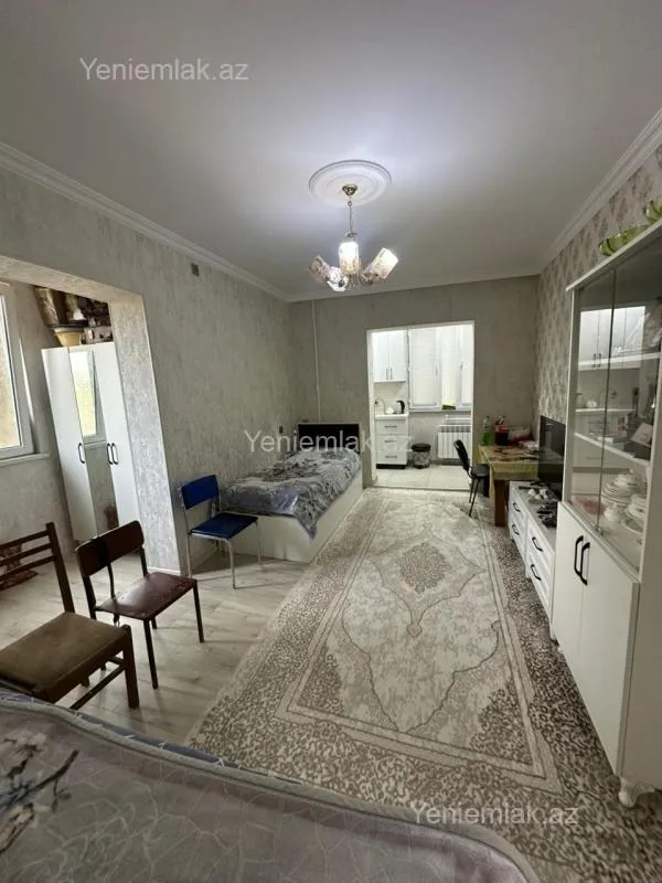 Satılır 2 otaqlı köhnə tikili 44 m²