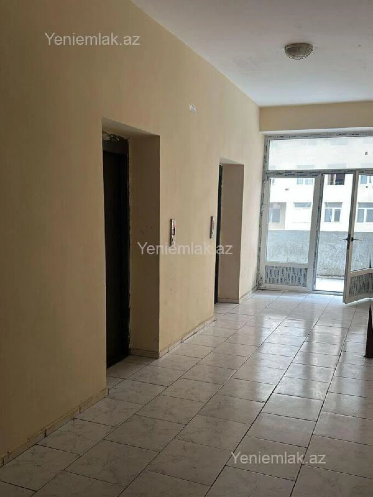 Satılır 2 otaqlı yeni tikili 71 m²