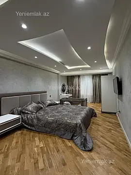 Satılır 4 otaqlı yeni tikili 247 m²