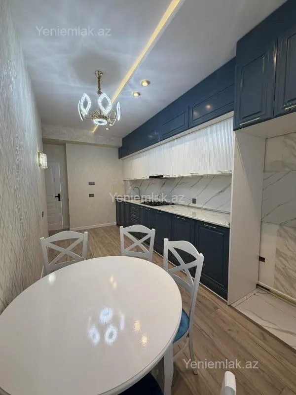 Satılır 3 otaqlı yeni tikili 113 m²