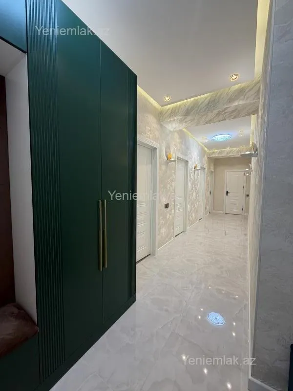 Satılır 3 otaqlı yeni tikili 113 m²