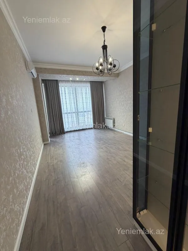 Satılır 2 otaqlı yeni tikili 60 m²