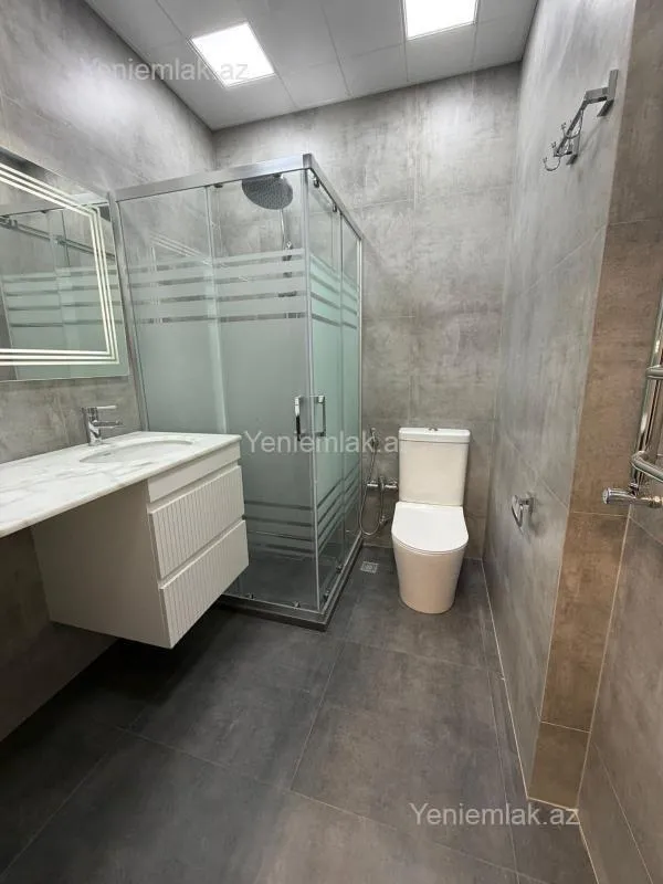 Satılır 2 otaqlı yeni tikili 60 m²